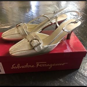 Salvatore Ferragamo AFIDE Sz9.5